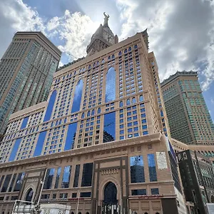 فندق Al Safwah Third Tower 3