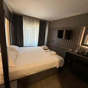 *** فندق Dilens Bosphorus تركيا